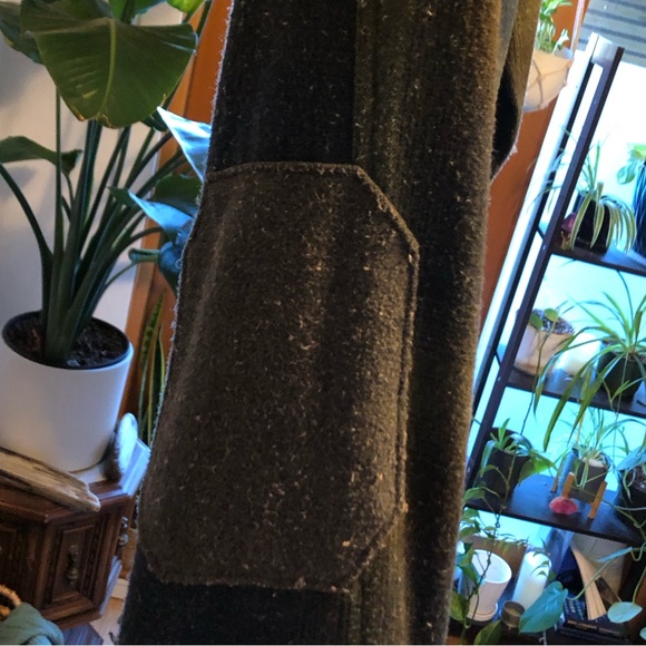 ROARK M Classic Fit Long Sleeve Flannel - Picture 4 of 4